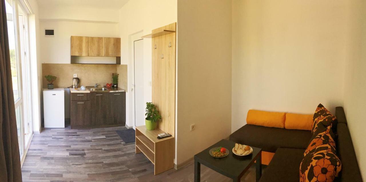 Karia Apartments Shabla Buitenkant foto